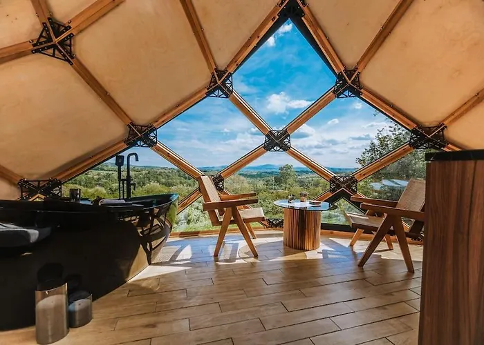 Kosmaj Zomes * Rovace